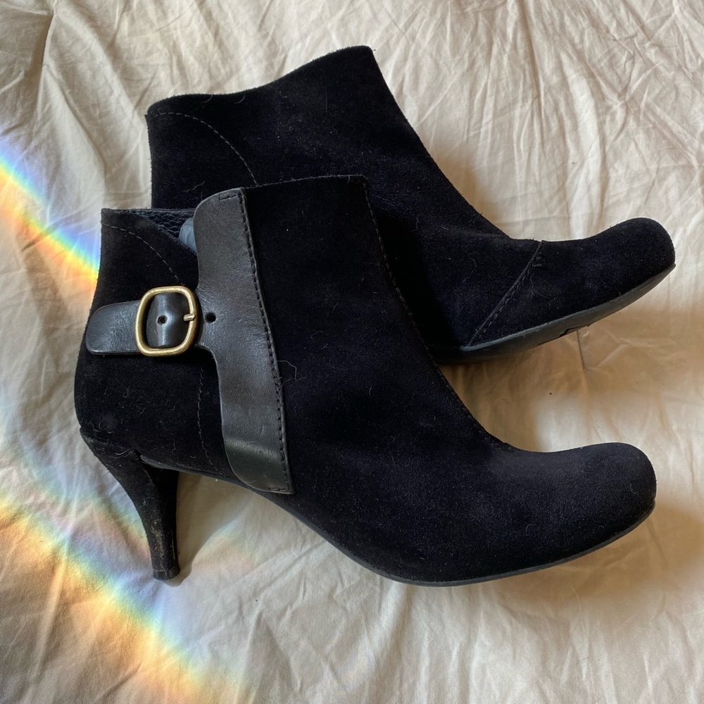 Pedro Garcia suede booties